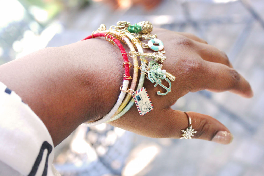 DIY | COLORFUL CHARM BRACELETS - BEPRISMATIC